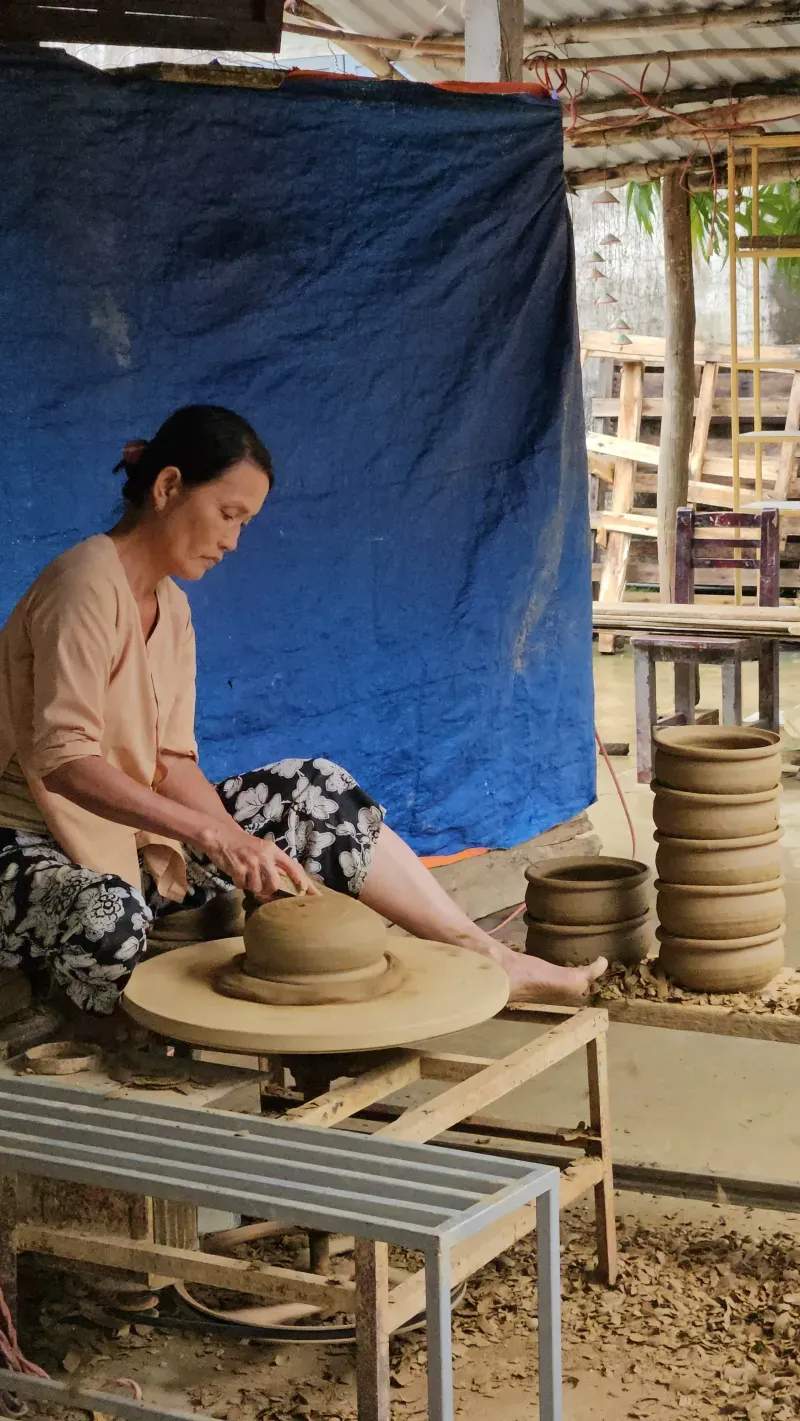 Wheel throwing workshops
